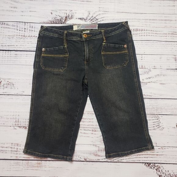 Vintage Hollywood Jeans, jean shorts  90s classic 80s/90s - Picture 1 of 15